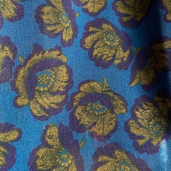 Loft floral blouse - Picture 10 of 12